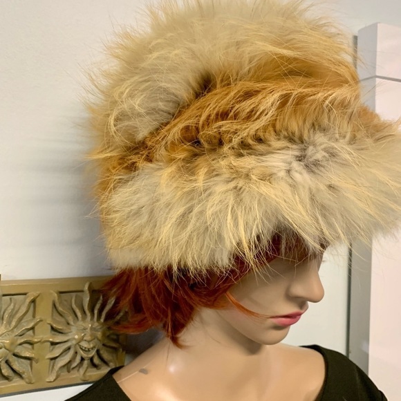Vintage Red Fox Real Fur puff and hat set main image 9